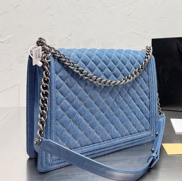 denim blue shoulder bag luxury designer women cowboy chain crossbody messenger bags totes classic brand lady canvas flap purses handbags
denim blue shoulder bag luxury designer women cowboy chain crossbody messenger bags totes classic brand lady canvas flap purses handbags