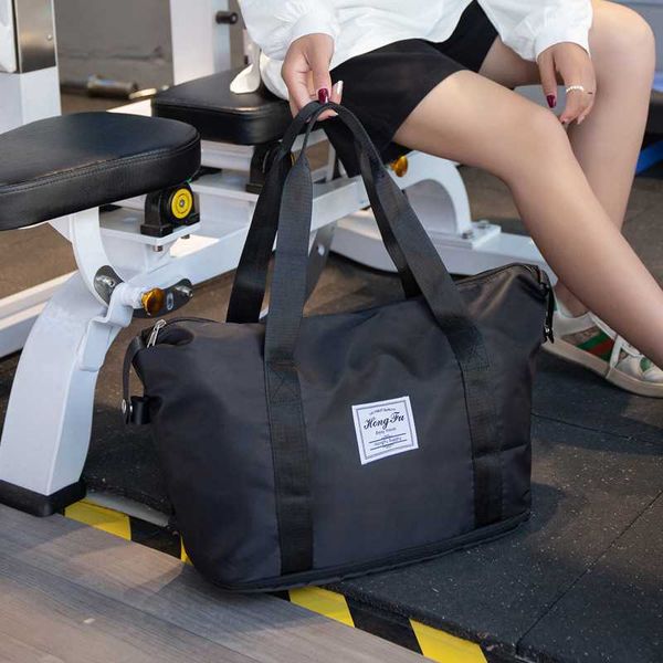 shopping bags mens and womens large capacity short distance travel bags sports handbags for women luggages crossbody shoulder 230417
shopping bags mens and womens large capacity short distance travel bags sports handbags for women luggages crossbody shoulder 230417