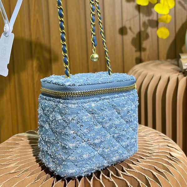 mini denim sequin women cute cosmetic bag sky blue quilted adjustable chain gold ball vintage designer bag trend coin purse classic portable
mini denim sequin women cute cosmetic bag sky blue quilted adjustable chain gold ball vintage designer bag trend coin purse classic portable
