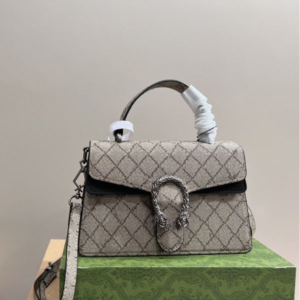 women's handbag designer bag luxury one shoulder bag two-color printed clamshell crossbody bag leather metal buckle baguette bag summer
women's handbag designer bag luxury one shoulder bag two-color printed clamshell crossbody bag leather metal buckle baguette bag summer