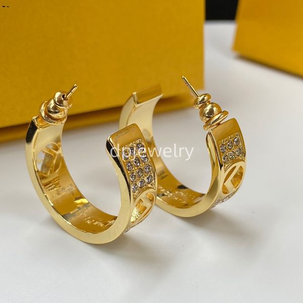 women earings designer jewelry designer accessories f letter womens luxurys designers earrings studs pearl earrings boucles, Golden;silver
women earings designer jewelry designer accessories f letter womens luxurys designers earrings studs pearl earrings boucles, Golden;silver