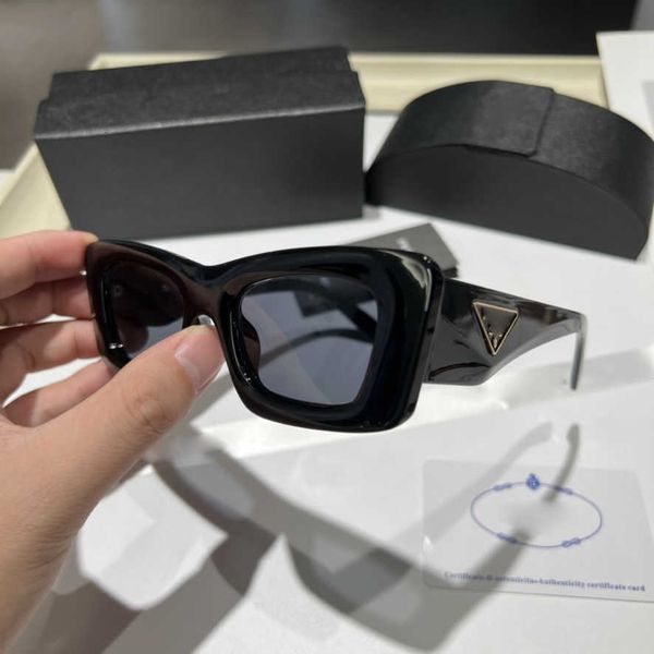 fashion pradd cool sunglasses designer men's box p family large frame face covering cat eyes ultra light glasses show style women, White;black
fashion pradd cool sunglasses designer men's box p family large frame face covering cat eyes ultra light glasses show style women, White;black