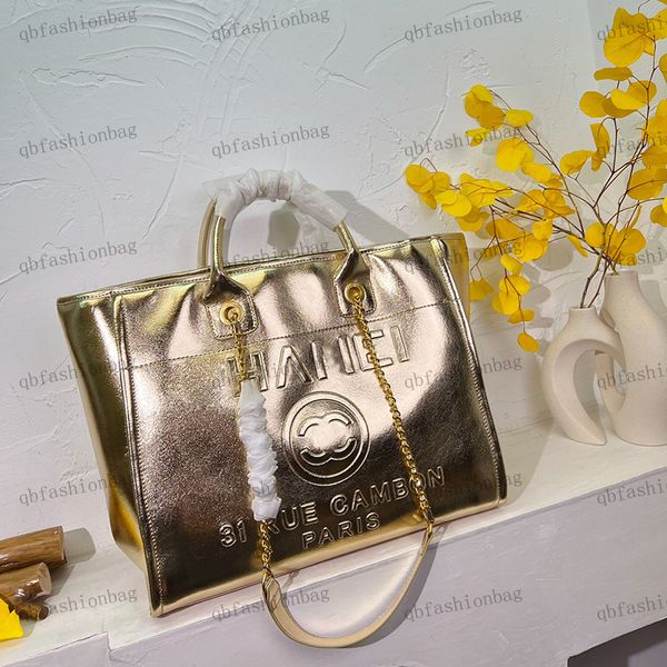 designer womens beach bag oversized shopping bag patent leather solid color alphabet print shoulder bag handle handbag shoulder bag diagonal
designer womens beach bag oversized shopping bag patent leather solid color alphabet print shoulder bag handle handbag shoulder bag diagonal