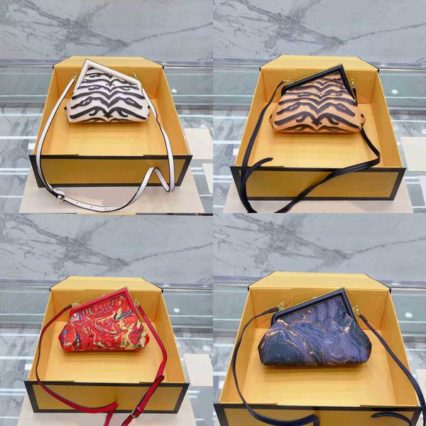 designer bags women clutch well-known designer purses irregular wallet leather handbag crossbody adjustable strap clutch 220902
designer bags women clutch well-known designer purses irregular wallet leather handbag crossbody adjustable strap clutch 220902