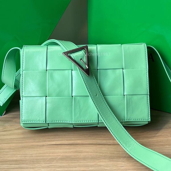 10a bv's candy cassette bags fashion designer waxed cowhide knited woman shoulder bag lady genuine leather light green color handbags i, Black;red
10a bv's candy cassette bags fashion designer waxed cowhide knited woman shoulder bag lady genuine leather light green color handbags i, Black;red