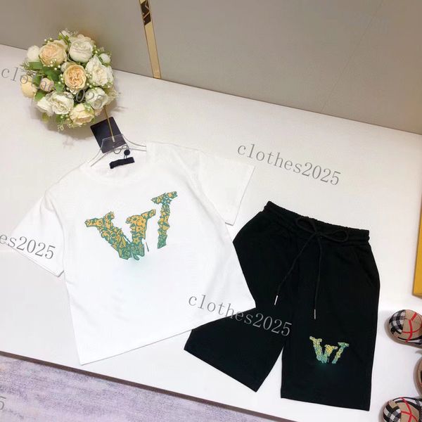 2023 new designer kids clothing sets classic brand baby girls clothes suits fashion letter skirt dress suit childrens clothes 2 colors aaa, White
2023 new designer kids clothing sets classic brand baby girls clothes suits fashion letter skirt dress suit childrens clothes 2 colors aaa, White