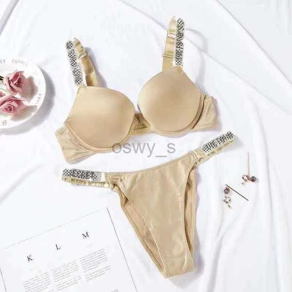 sets brassiere bras suit gather bra sets girl smooth breathable underwear set adjustable female diamond underwear womens vs briefs bras q071, Red;black
sets brassiere bras suit gather bra sets girl smooth breathable underwear set adjustable female diamond underwear womens vs briefs bras q071, Red;black