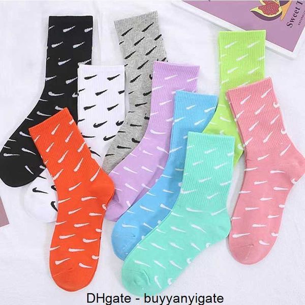 usa professional elite basketball socks long knee athletic sport men fashion compression wholesales, Black
usa professional elite basketball socks long knee athletic sport men fashion compression wholesales, Black