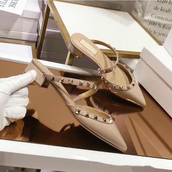 shoes sandals designer women luxury rivet brand slippers spring summer chunky heel 3cm real leather pointed toe lady party 33-41
shoes sandals designer women luxury rivet brand slippers spring summer chunky heel 3cm real leather pointed toe lady party 33-41