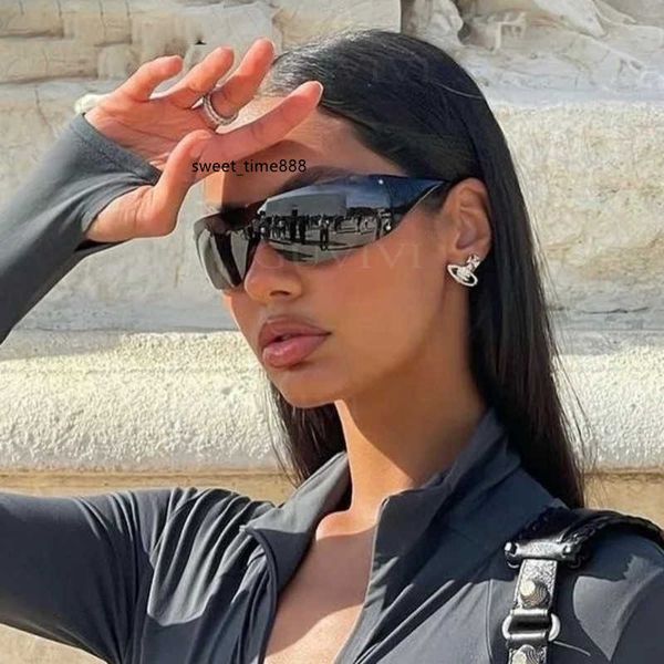 one piece sunglasses sports wrap around sun glasses eyewear uv400 female designer eyeglasses, White;black
one piece sunglasses sports wrap around sun glasses eyewear uv400 female designer eyeglasses, White;black