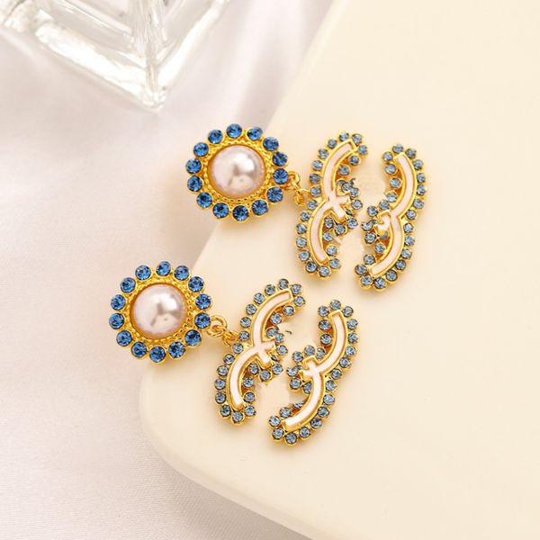 designer channel womens pearl stud earring 18k gold plated charm women love earrings luxury brand jewelry 2023 new family couple earrings lu, Golden;silver
designer channel womens pearl stud earring 18k gold plated charm women love earrings luxury brand jewelry 2023 new family couple earrings lu, Golden;silver