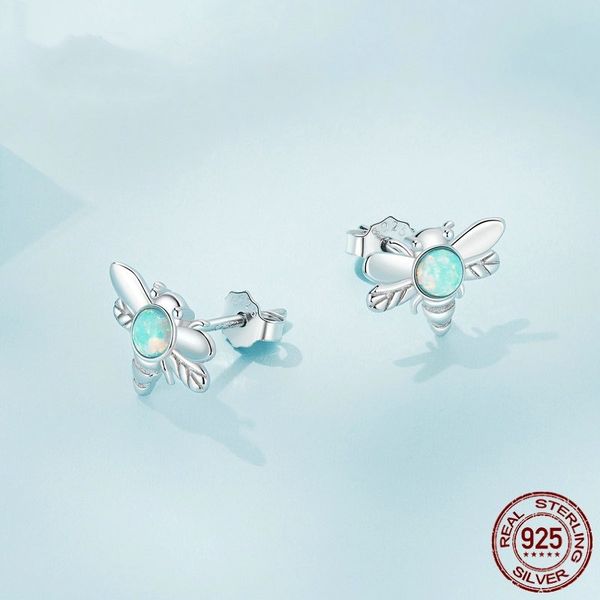 925 sterling silverc charm translucent opal bee stud earrings cute insect earrings for women birthday gift fine jewelry, Golden;silver
925 sterling silverc charm translucent opal bee stud earrings cute insect earrings for women birthday gift fine jewelry, Golden;silver