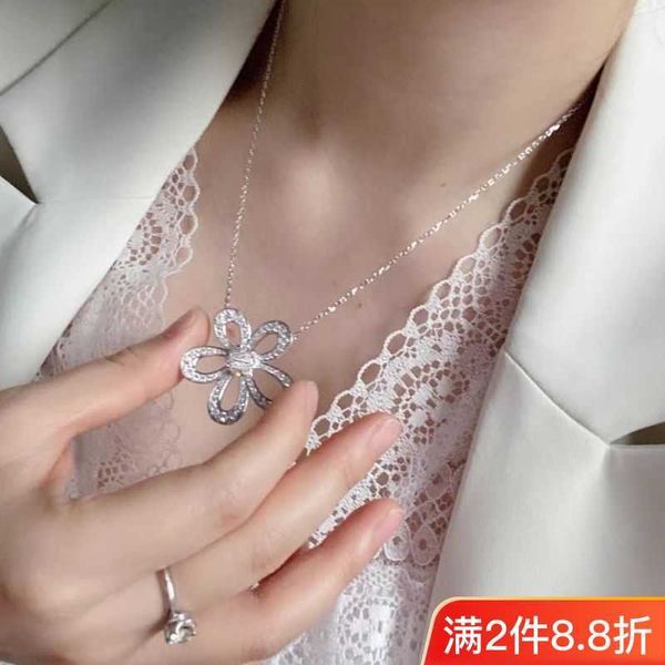 pendant necklaces five flower necklace female ins wind dayang flower sweet girl wind full diamond girlfriend collar chain, Silver
pendant necklaces five flower necklace female ins wind dayang flower sweet girl wind full diamond girlfriend collar chain, Silver