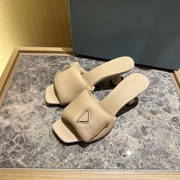 soft slippers padded nappa leather slippers slide summer platform sandals shoes slip-on triangle flats sandal women luxury designer slides s, Black
soft slippers padded nappa leather slippers slide summer platform sandals shoes slip-on triangle flats sandal women luxury designer slides s, Black