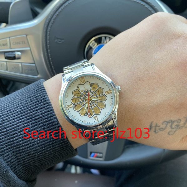 lls men's mechanical wrist watch, with a classic large three pin design, featuring a fully automatic mechanical movement and a precisio
lls men's mechanical wrist watch, with a classic large three pin design, featuring a fully automatic mechanical movement and a precisio
