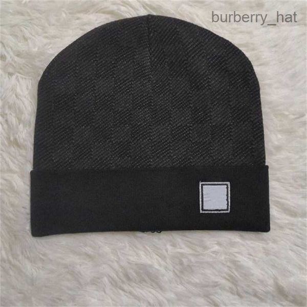 2022 fashion high-quality beanie knitted hat classical sports skull caps ladies casual outdoor warm for man's, Blue;gray
2022 fashion high-quality beanie knitted hat classical sports skull caps ladies casual outdoor warm for man's, Blue;gray