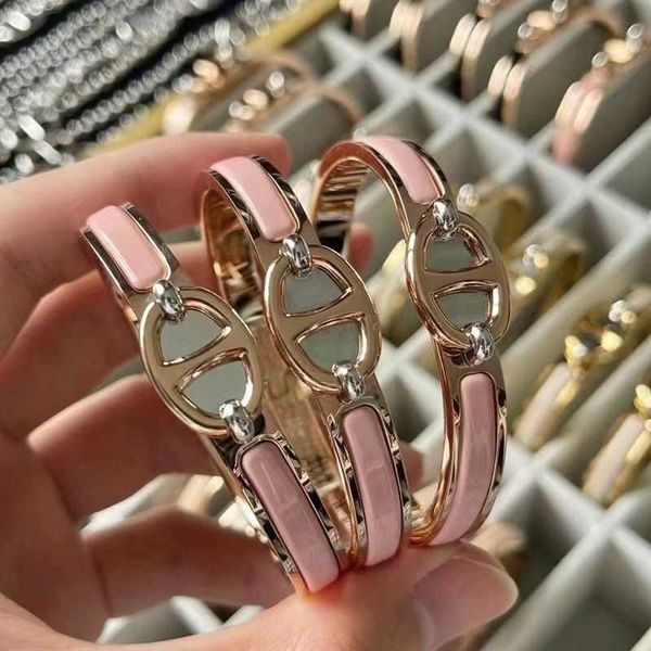 luxury designer h homeses's bracelets christening bangle online shop new h pig nose light gold plated high end fashion enamel, Black
luxury designer h homeses's bracelets christening bangle online shop new h pig nose light gold plated high end fashion enamel, Black