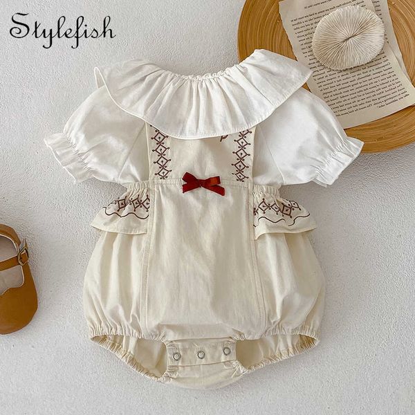 clothing sets ins summer new baby girl's shoulder belt embroidered flower one-piece romper cotton short-sleeved two-piece set w0424, White
clothing sets ins summer new baby girl's shoulder belt embroidered flower one-piece romper cotton short-sleeved two-piece set w0424, White
