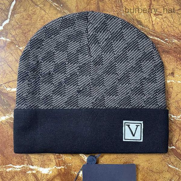 23fashion men ladies letter designer hat plaid knit skull hat winter beanie, Blue;gray
23fashion men ladies letter designer hat plaid knit skull hat winter beanie, Blue;gray