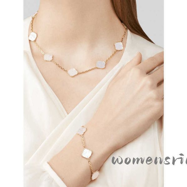 necklaces designers four leaf clover necklace jewelry sets for women necklaces and bracelets 5 motifs gift stainless steel luxury jewellerey, Silver
necklaces designers four leaf clover necklace jewelry sets for women necklaces and bracelets 5 motifs gift stainless steel luxury jewellerey, Silver