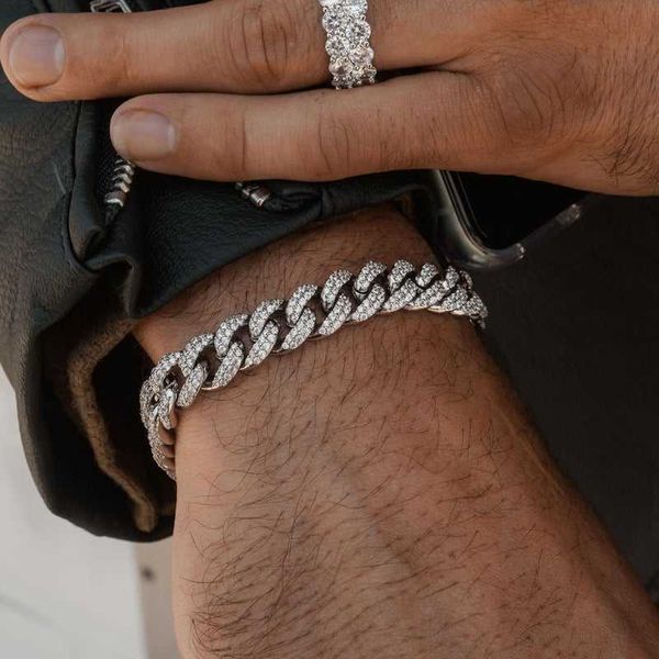 18k gold plated moissanite miami 10mm cuban link bracelet silver 190mm diamond iced out chain for men
18k gold plated moissanite miami 10mm cuban link bracelet silver 190mm diamond iced out chain for men