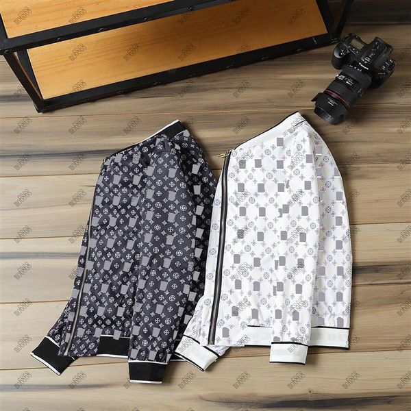 2021 mens jacket hooded autumn and winter style for men women windbreaker coat long sleeves fashion jackets with zippers letters p2783, Black;brown
2021 mens jacket hooded autumn and winter style for men women windbreaker coat long sleeves fashion jackets with zippers letters p2783, Black;brown