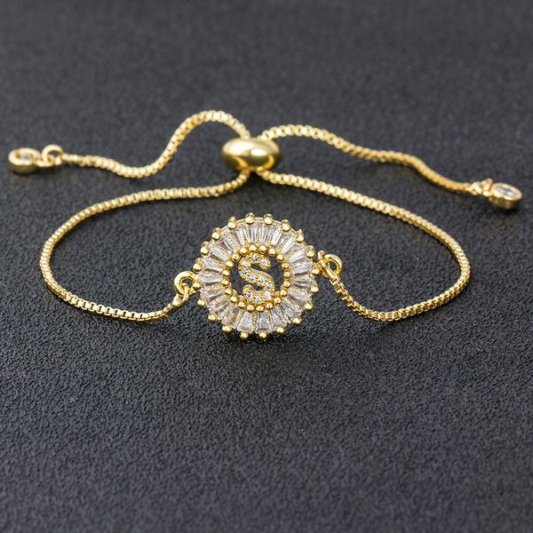charm bracelets nidin a z initial micro pave cubic zircon letter chain adjustable for women lovers jewelry gift bangle 230424, Golden;silver
charm bracelets nidin a z initial micro pave cubic zircon letter chain adjustable for women lovers jewelry gift bangle 230424, Golden;silver
