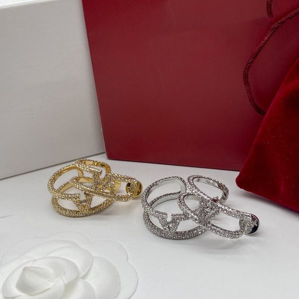 designer ladies brand designer earrings earstuds crystal ladies elegant atmosphereism wedding party jewelry, Golden;silver 
designer ladies brand designer earrings earstuds crystal ladies elegant atmosphereism wedding party jewelry, Golden;silver