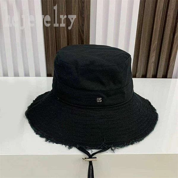 bucket hat mens luxury designer cap wide frayed brim with letter casual occasion leisure fashion cappello cotton material sunshine proof cap, Blue;gray
bucket hat mens luxury designer cap wide frayed brim with letter casual occasion leisure fashion cappello cotton material sunshine proof cap, Blue;gray