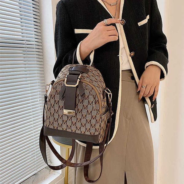 backpack women's classic knitting letter women small backpack designer luxury school bag for teenager girls leather rucksack shoulder s
backpack women's classic knitting letter women small backpack designer luxury school bag for teenager girls leather rucksack shoulder s