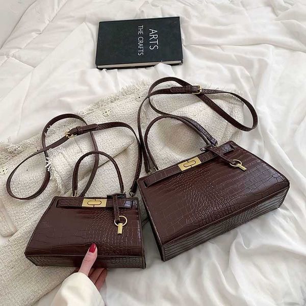 ladies v designer vhandbag bags bags for women kelly popular crossbody the tote bag woman beach big 2023 trend summer internet one shoulder
ladies v designer vhandbag bags bags for women kelly popular crossbody the tote bag woman beach big 2023 trend summer internet one shoulder
