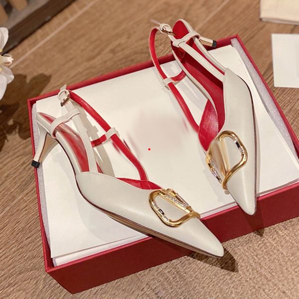 2023 stilettos women 's shoes sandals women rhinestone chain bride dresses buckle high heels pointed toe ankle bright diamond-chain hig, Black
2023 stilettos women 's shoes sandals women rhinestone chain bride dresses buckle high heels pointed toe ankle bright diamond-chain hig, Black