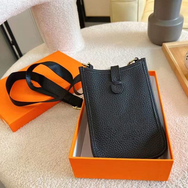 2023 mini phone bags designer bag crossbody shoulder bag woman mens leather smartphone cross body 5a quality
2023 mini phone bags designer bag crossbody shoulder bag woman mens leather smartphone cross body 5a quality