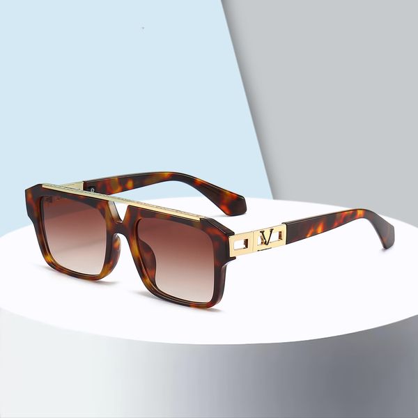 designer sunglasses for women men women polarized new fashion trend small frame sunglasses personalized fashion style sunglasses popular on, White;black
designer sunglasses for women men women polarized new fashion trend small frame sunglasses personalized fashion style sunglasses popular on, White;black