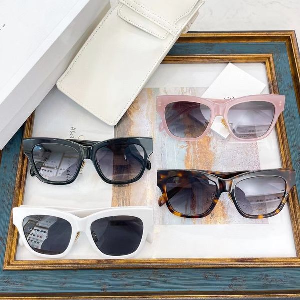 classic womens sunglasses designer personality large frame plate woman glasses square frame everything summer travel sunscreen sunglasses cl, White;black
classic womens sunglasses designer personality large frame plate woman glasses square frame everything summer travel sunscreen sunglasses cl, White;black