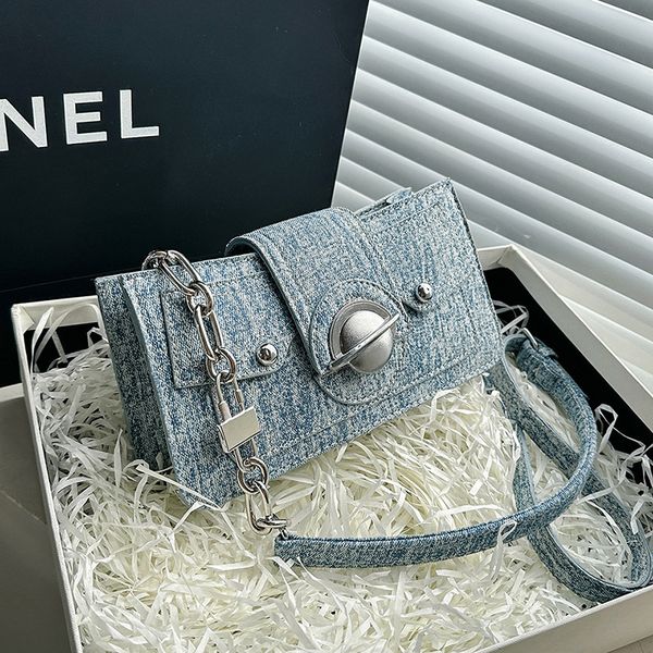 design chest men's and women's denim handbag purse full color cute messenger bag shoulder bag
design chest men's and women's denim handbag purse full color cute messenger bag shoulder bag