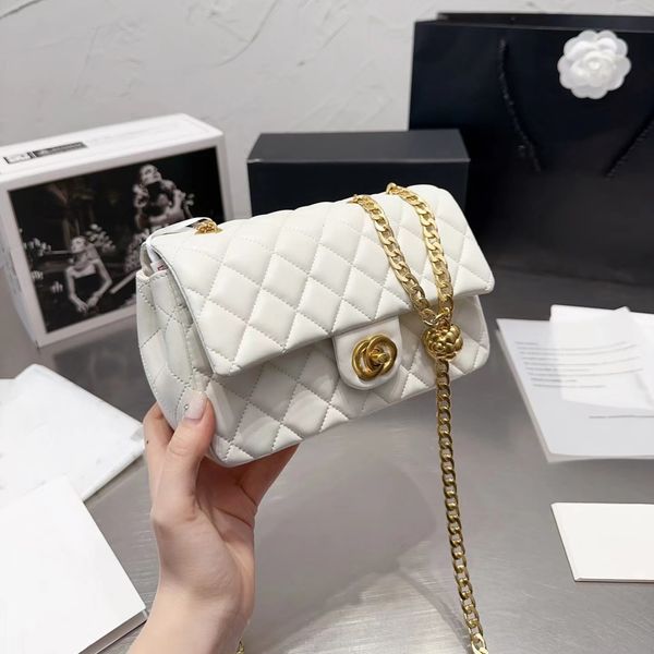 designer bag handbag shoulder bags luxury totes bag women chain bag clutch flap diamond lattice handbag women double letters solid hasp
designer bag handbag shoulder bags luxury totes bag women chain bag clutch flap diamond lattice handbag women double letters solid hasp