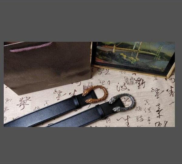 2023signature leather men belt men designers belts gold silver buckle women belt 105cm-125cm no box, Black;brown
2023signature leather men belt men designers belts gold silver buckle women belt 105cm-125cm no box, Black;brown