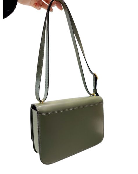 cowhide lloewer brand new goyar handbag size: 23cm women's one shoulder diagonal cross portable four color options
cowhide lloewer brand new goyar handbag size: 23cm women's one shoulder diagonal cross portable four color options
