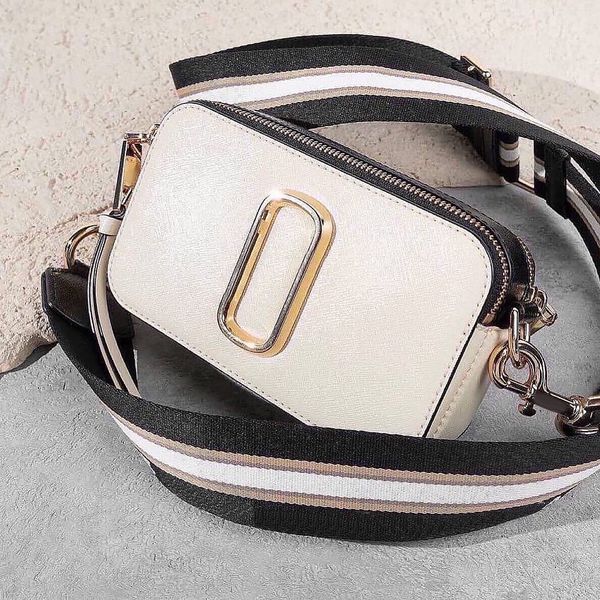 2023 marcie marc jocobs the tote shoulder camera handbags envelope designer travel bag womens luxury mens leather make up straw bags marcjoc
2023 marcie marc jocobs the tote shoulder camera handbags envelope designer travel bag womens luxury mens leather make up straw bags marcjoc