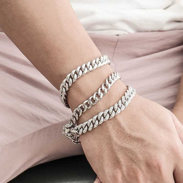 hip hop men's cuban chain link bracelets white gold for man woman miami dropshipping bracelet, Silver
hip hop men's cuban chain link bracelets white gold for man woman miami dropshipping bracelet, Silver