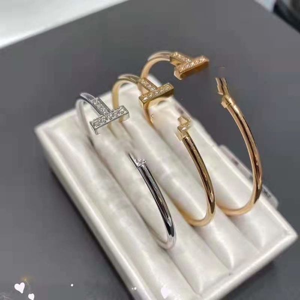 

Classic Design T Shape Open Bangle Bracelet Titanium Steel Gold Plated Jewelry
