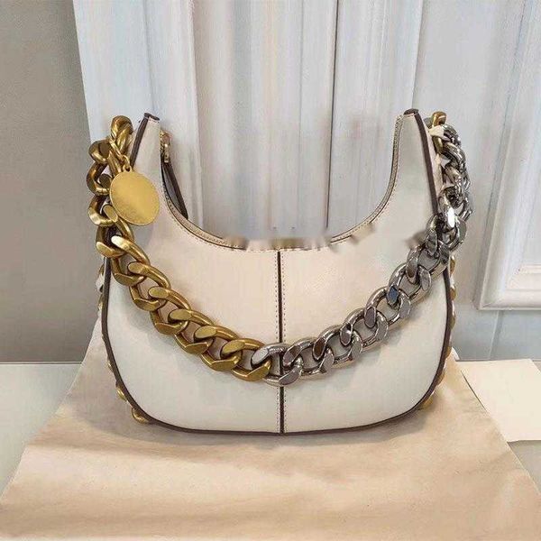 vintage chain shoulder bags designer crescent bag england style fashion large handbag lady hobo underarm bag women
vintage chain shoulder bags designer crescent bag england style fashion large handbag lady hobo underarm bag women