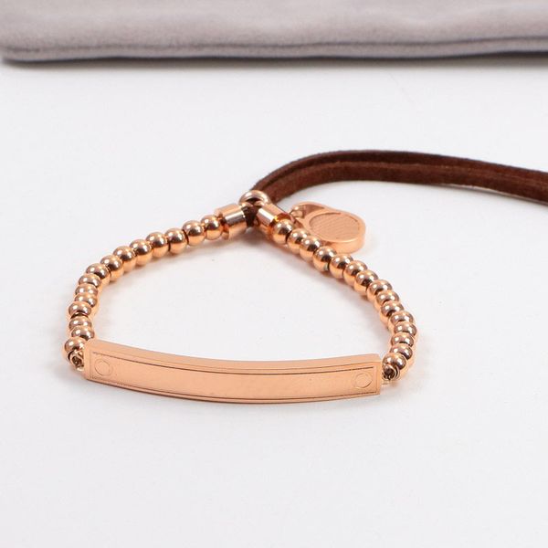 luxury designer bracelet four leaf clover charm bracelets elegant fashion 18k gold agate shell chain mother women girls couple holiday birth, Black
luxury designer bracelet four leaf clover charm bracelets elegant fashion 18k gold agate shell chain mother women girls couple holiday birth, Black