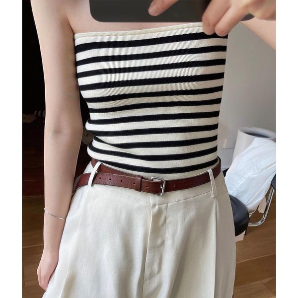 tanks summer new korean style striped knit tube outer wear strapless vest slim bottoming short wrap chest women, Black;white
tanks summer new korean style striped knit tube outer wear strapless vest slim bottoming short wrap chest women, Black;white