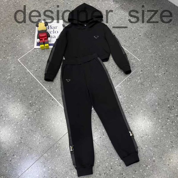 women's two piece pants designer22ss women's suit classical spring cardigan hoodie simple casual pant fashion tracksuit high size, White
women's two piece pants designer22ss women's suit classical spring cardigan hoodie simple casual pant fashion tracksuit high size, White