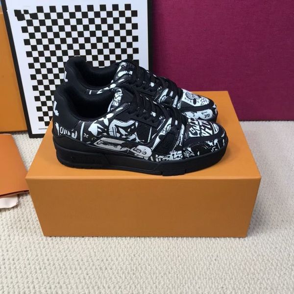 2023ss luxury designer men's casual shoes ultra-light foamed outsole wear-resistant and comfortable aresize35-47 mkjkm0000001, Red;white
2023ss luxury designer men's casual shoes ultra-light foamed outsole wear-resistant and comfortable aresize35-47 mkjkm0000001, Red;white