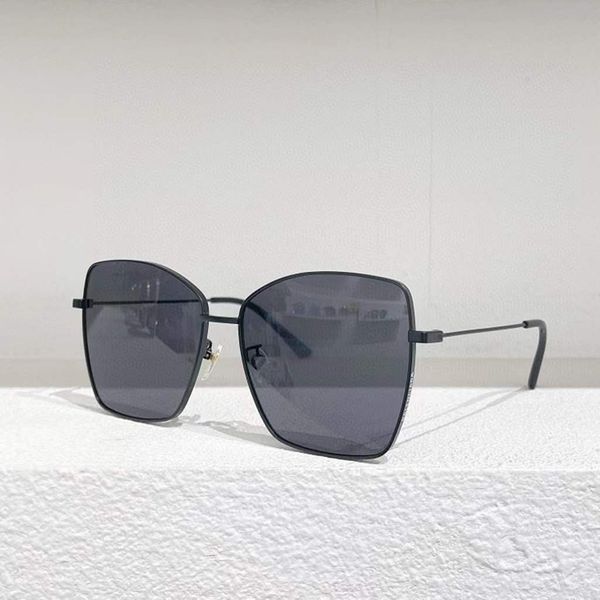 r mens sunglasses for women fashion personality uv protection sunglasses 0199sa glasses with box, White;black
r mens sunglasses for women fashion personality uv protection sunglasses 0199sa glasses with box, White;black