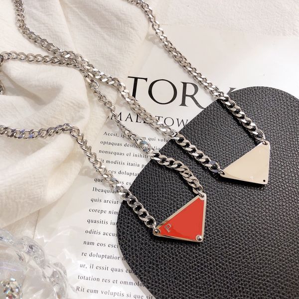luxury brand designer pendants necklaces never fading silver plated stainless steel triangle letter choker pendant necklace chain jewelry ac
luxury brand designer pendants necklaces never fading silver plated stainless steel triangle letter choker pendant necklace chain jewelry ac
