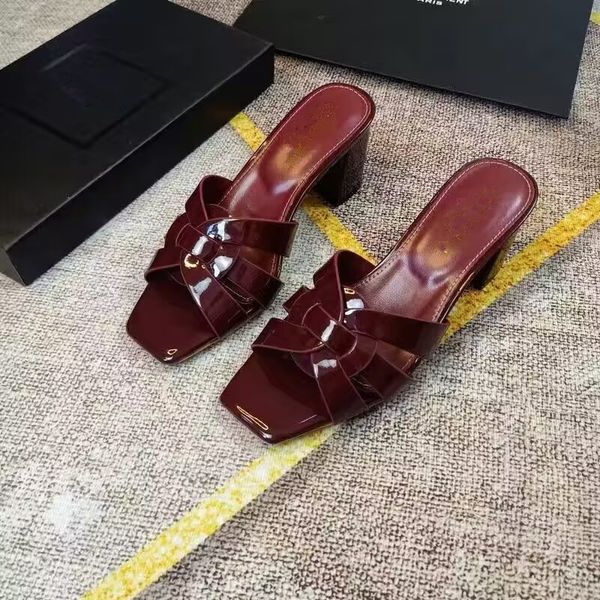 yslity designer women 2023 slippers bears holiday cross knit woven high-heeled fashion flat slipperfreight rubber slides sandal yslity flat, Black
yslity designer women 2023 slippers bears holiday cross knit woven high-heeled fashion flat slipperfreight rubber slides sandal yslity flat, Black